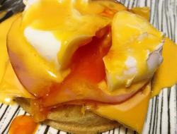 班尼迪克蛋 Egg Benedict