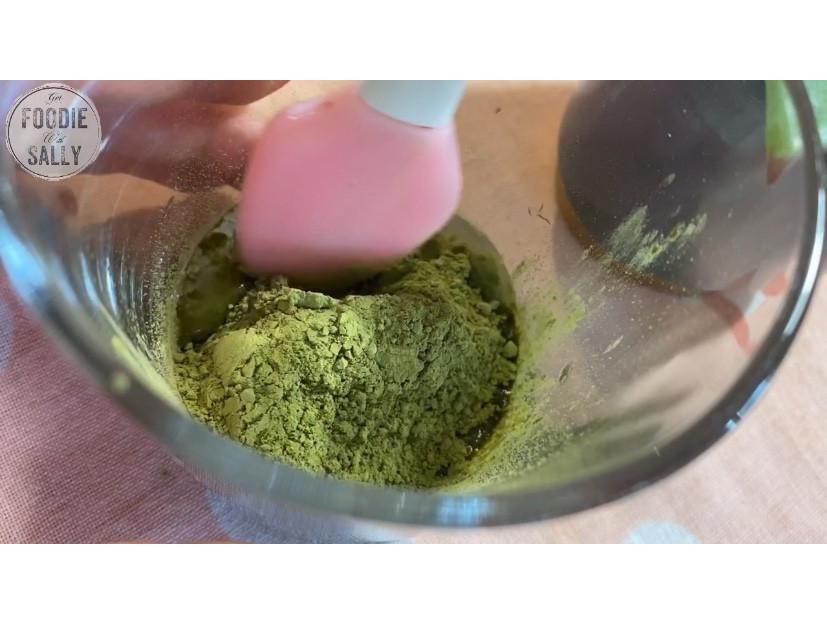 抹茶红豆蛋糕卷（含影音实作连结）的加工步骤