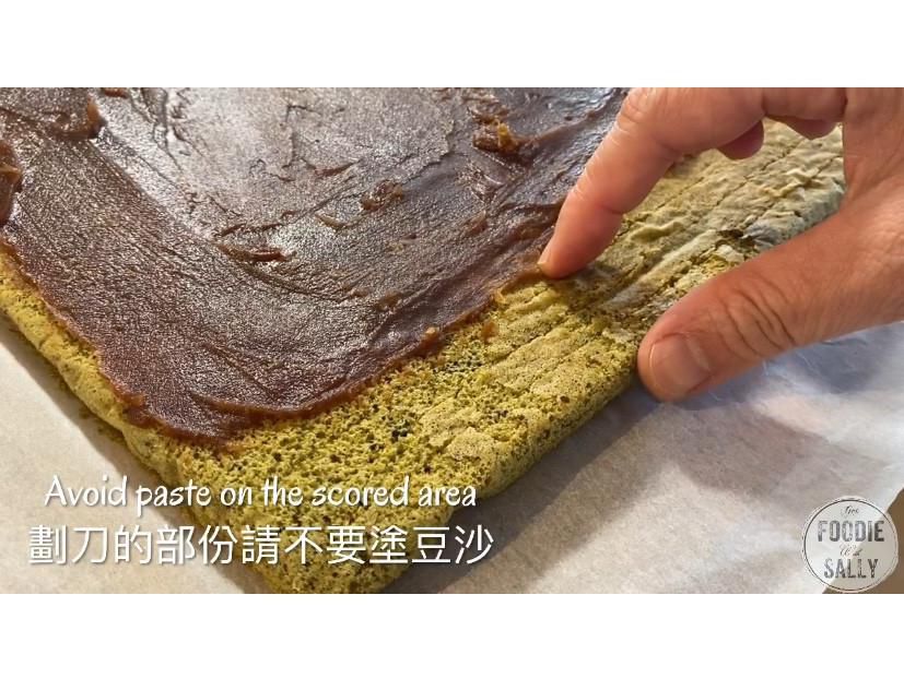 抹茶红豆蛋糕卷（含影音实作连结）的加工步骤