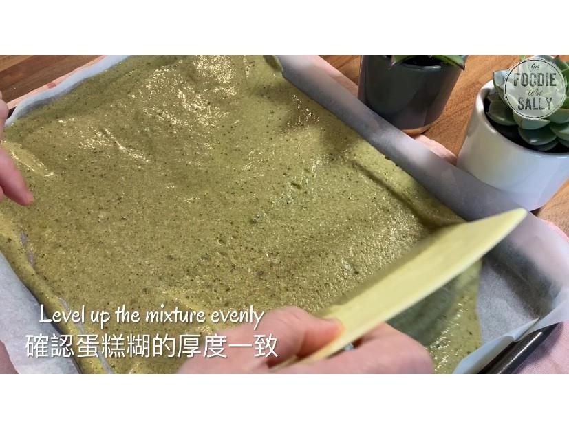 抹茶红豆蛋糕卷（含影音实作连结）的加工步骤