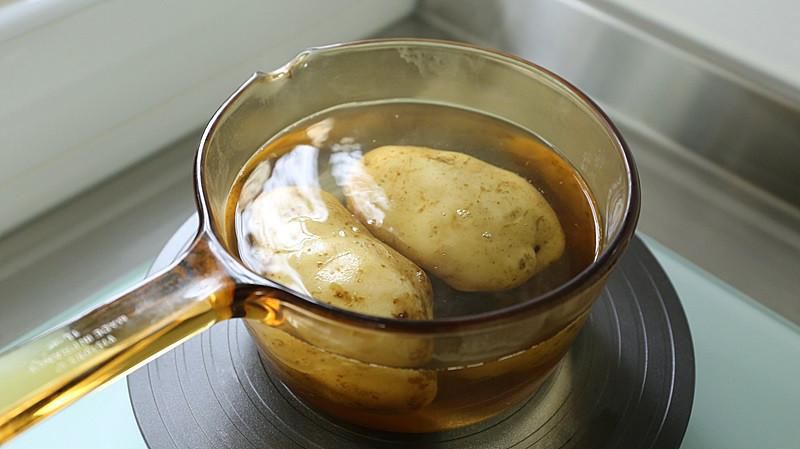 日本居酒屋起司马铃薯饼的加工步骤