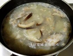 肉末竹笋鲜菇粥