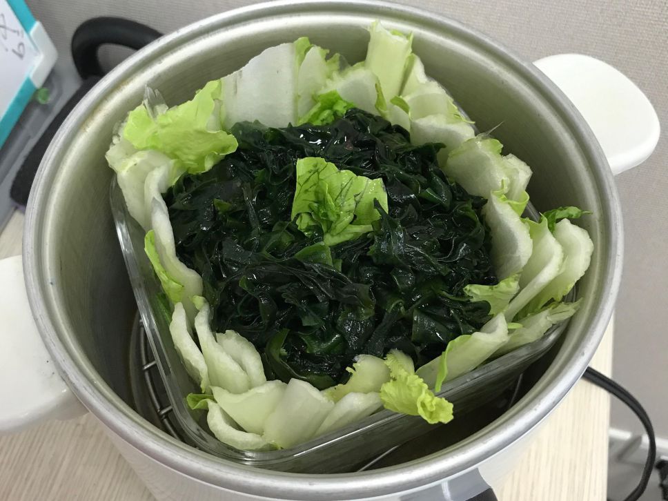 电锅做午餐-健身饮食-海带蒸蛋菜丼的加工步骤