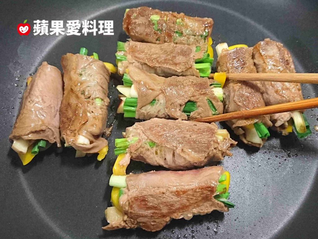 蔬果猪肉卷－中秋烤肉必学的加工步骤