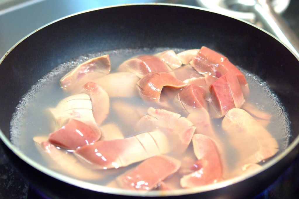 [采懋家传食谱]-麻油腰子的加工步骤