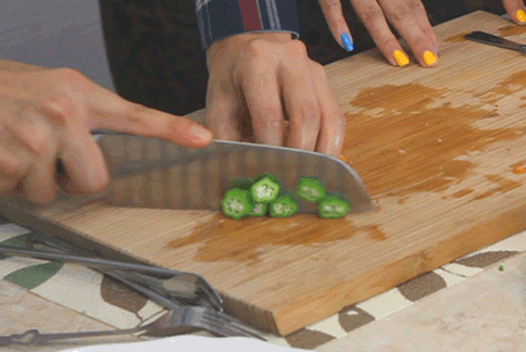 【养生煮食】凉拌秋葵山药　改善胃食道逆流的加工步骤