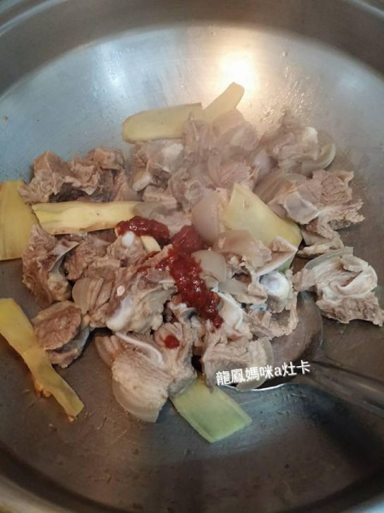 （南部口味）红烧羊肉炉的加工步骤