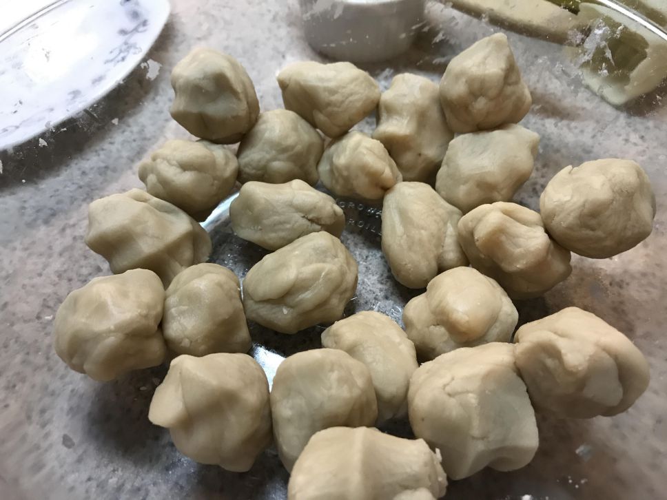 广式月饼(24个)的加工步骤