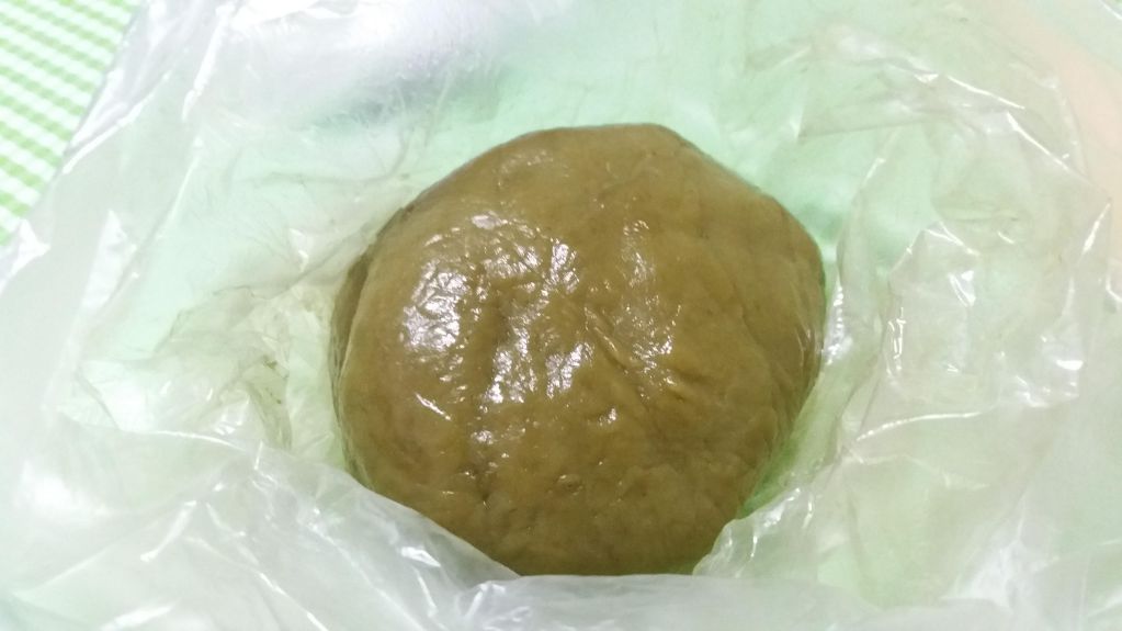 抹茶绿豆冰皮月饼（无奶油、炼乳）的加工步骤