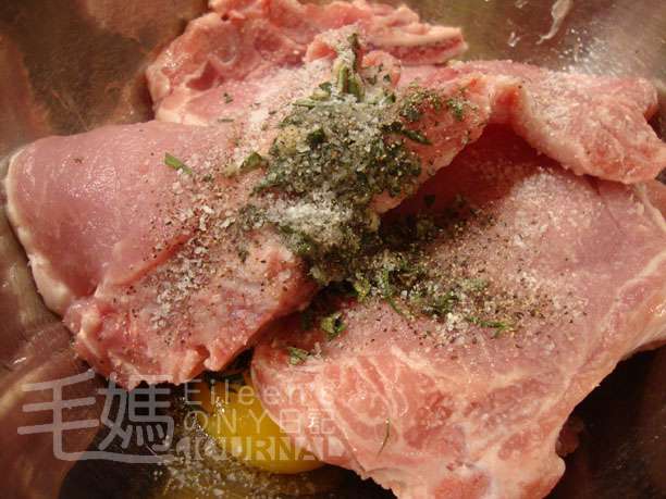 焗烤拿坡里猪排 Pork Napoli的加工步骤