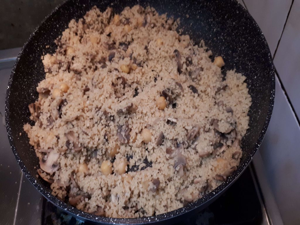 Couscous焗烤超级食物的加工步骤