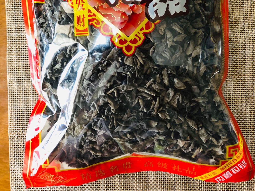 凉拌木耳（云耳）的加工步骤