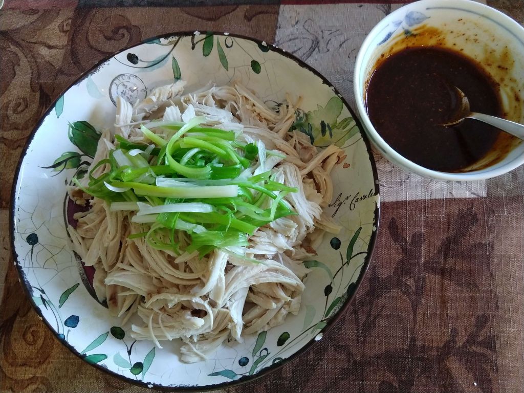 麻辣鸡丝的加工步骤