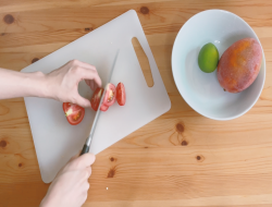 【视频】芒果鸡肉沙拉～(芒果料理🥭)