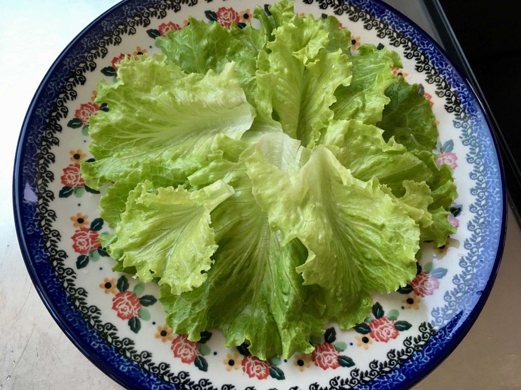 海鲜蔬果温沙拉🥗的加工步骤