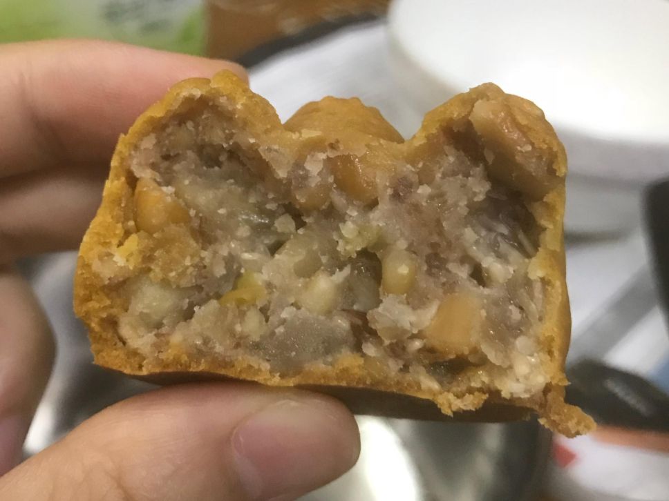 全素果仁月饼的加工步骤