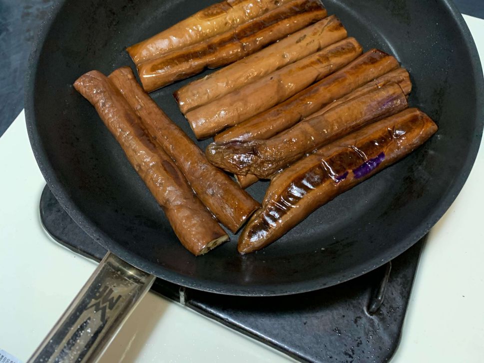 素食可食的伪鳗鱼饭🤩的加工步骤