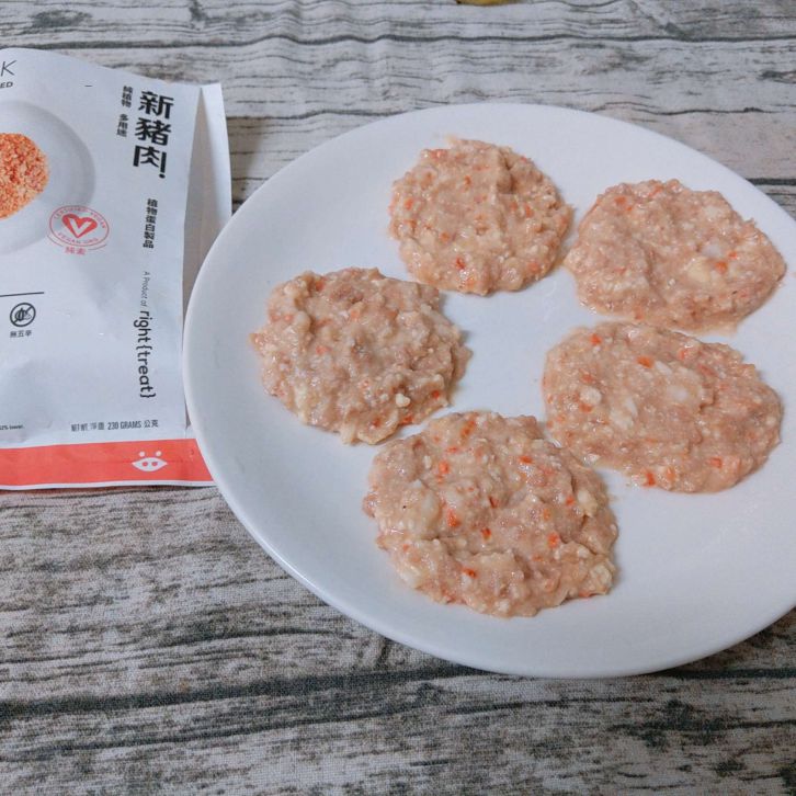 肉末（新猪肉）豆腐蒸饼（全素）的加工步骤