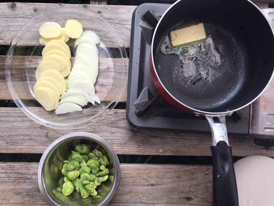 蚕豆浓汤（素食料理）的加工步骤