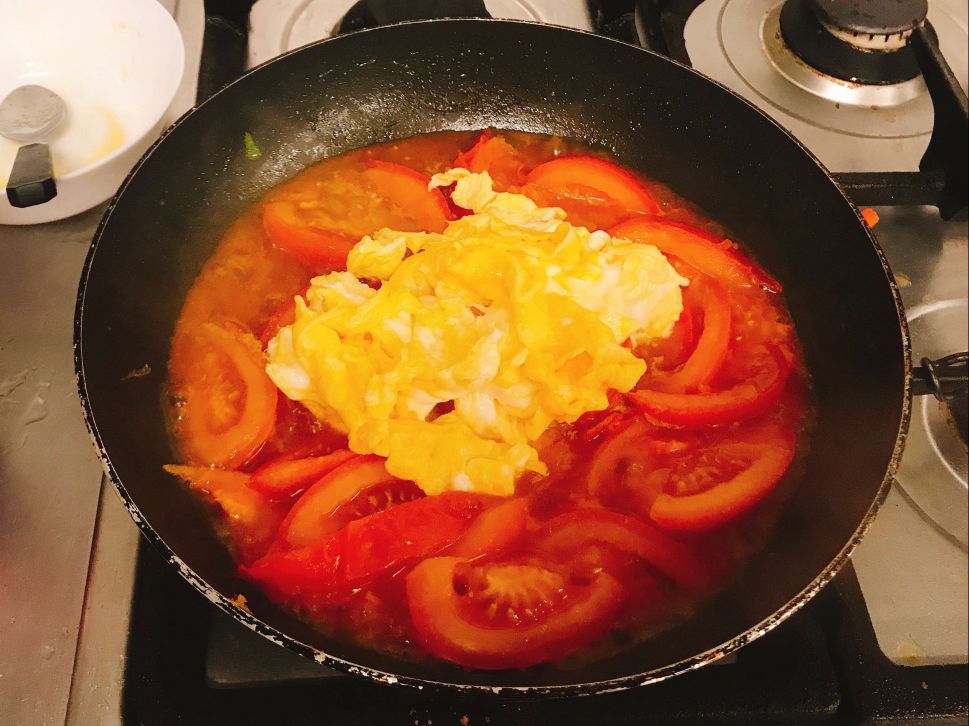 三种食材《蕃茄炒蛋》香喷喷的呦🍅🍅的加工步骤