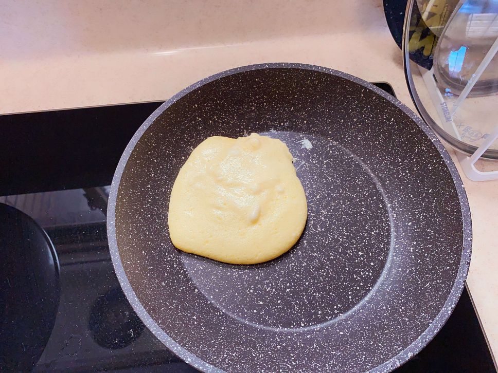 舒芙蕾欧姆蛋搭奶油鸿禧菇【蛋奶素早午餐】的加工步骤