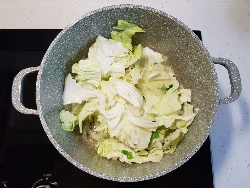 香浓咖喱味噌蔬食锅 (S&B金牌素咖喱)的加工步骤