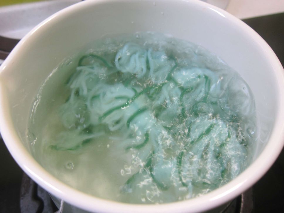 夏日低卡泡菜蒟蒻【益康黄金泡菜】的加工步骤