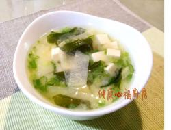 【阿公好料】味噌海带豆腐汤(素食可)