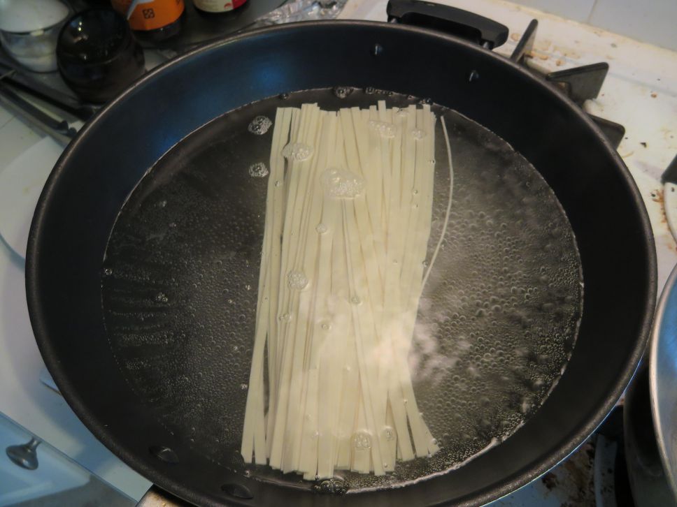 油葱酥拌面 （两人份）的加工步骤