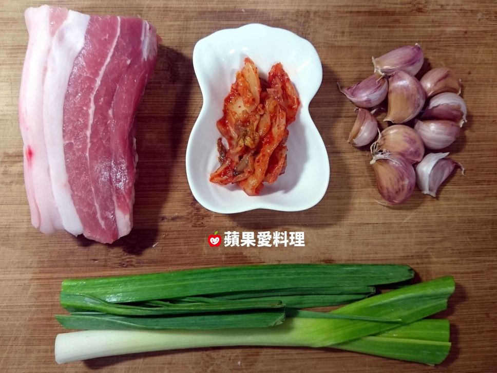 酸辣小封肉（10分钟）的加工步骤