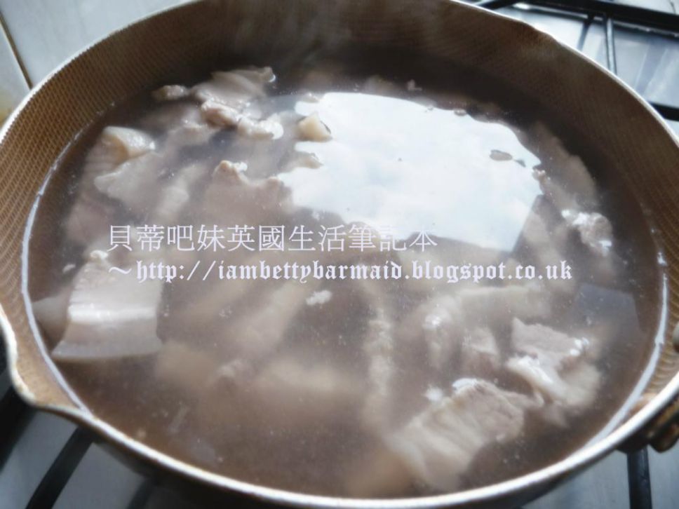 【贝蒂快速料理区】--蒜泥白肉的加工步骤