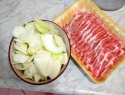 洋葱猪肉丼