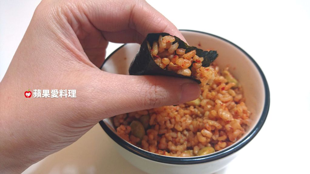 杏鲍菇昆布炊饭（电锅）的加工步骤