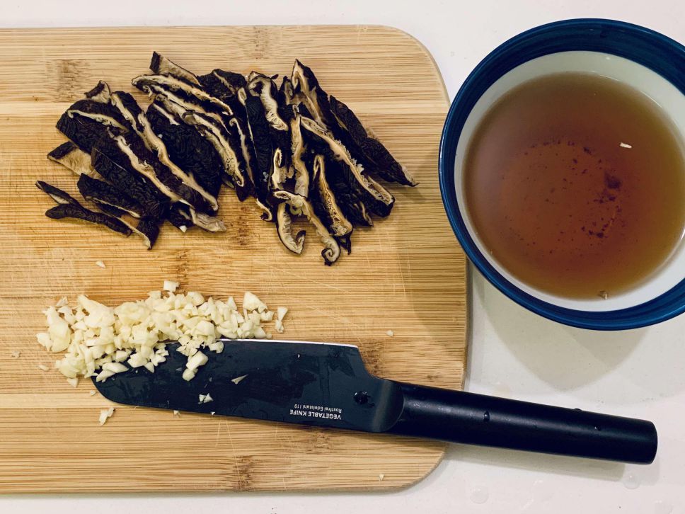 茶香卤肉饭的加工步骤