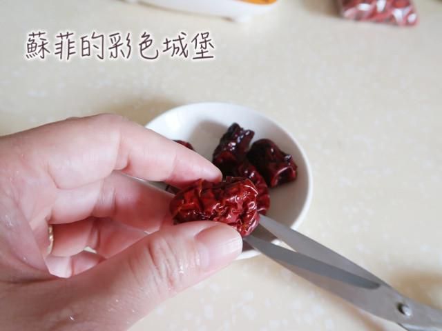 总铺师的秘诀 古早味红枣白木耳露电锅作法的加工步骤