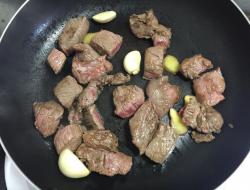 红烧蕃茄牛肉面*电锅料理