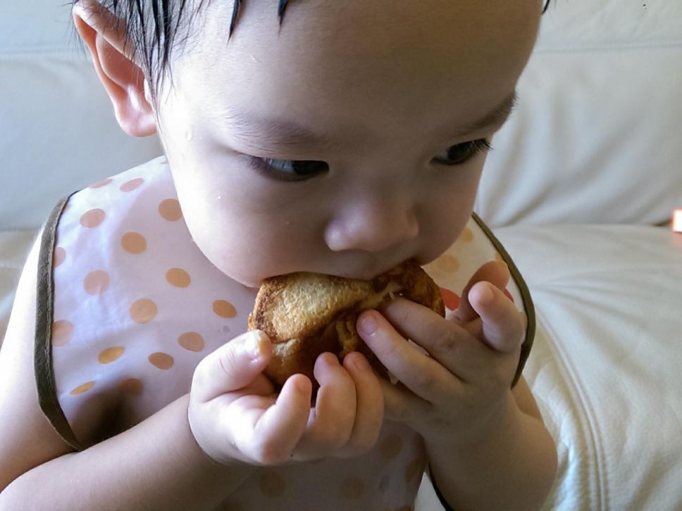 【宝宝甜点】吐司苹果蛋塔的加工步骤