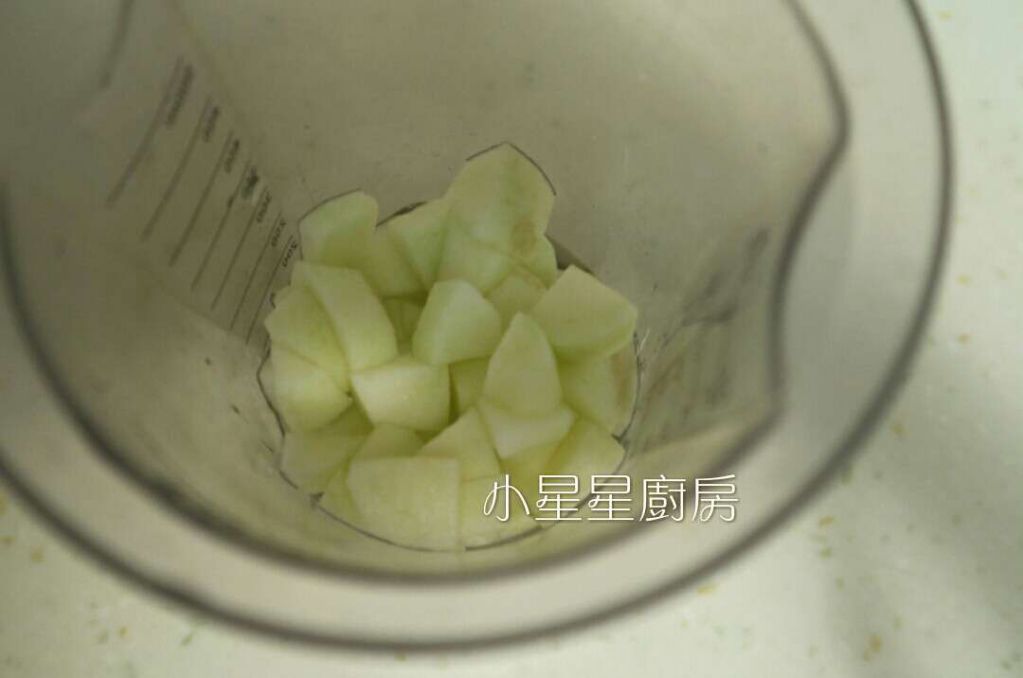 用咖喱粉做蜂蜜苹果咖喱酱的加工步骤