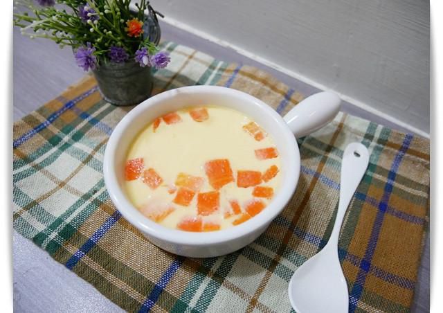 宝宝副食品「红萝卜蒸蛋」柔软好吃 ♪的加工步骤