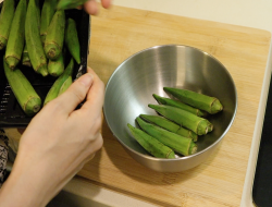 断面可爱～照烧秋葵肉卷！オクラの肉巻き