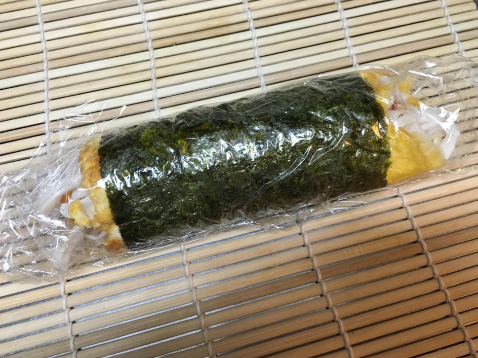 青丝缤纷水果卷的加工步骤