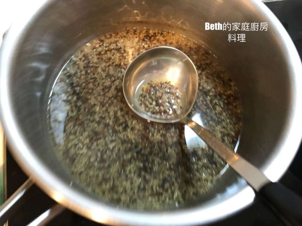 胖睡鱼寿司，鲷鱼藜麦豆皮寿司的加工步骤