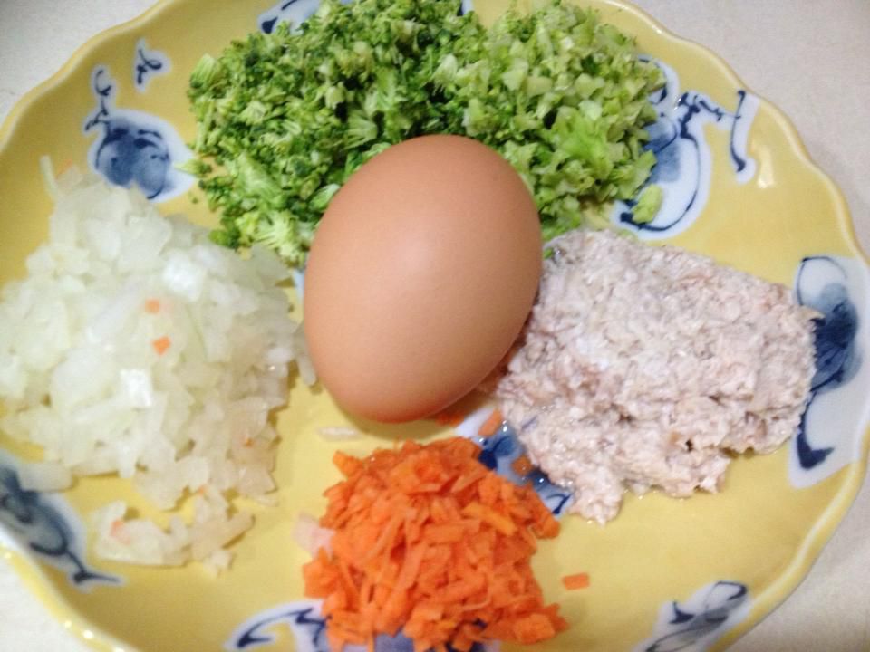 【副食品】Omelet鸡肉饭的加工步骤