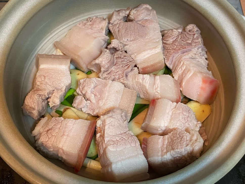 古早味《家常卤肉》红烧控肉免炒鲁肉的加工步骤