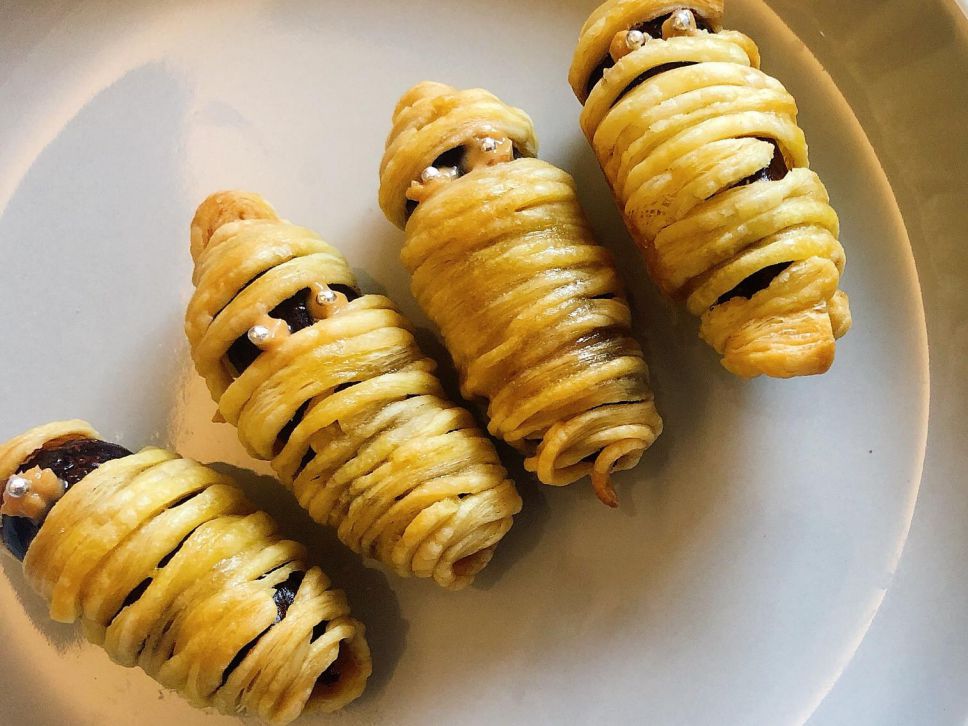 木乃伊香肠 万圣节食谱 万圣节派对的加工步骤