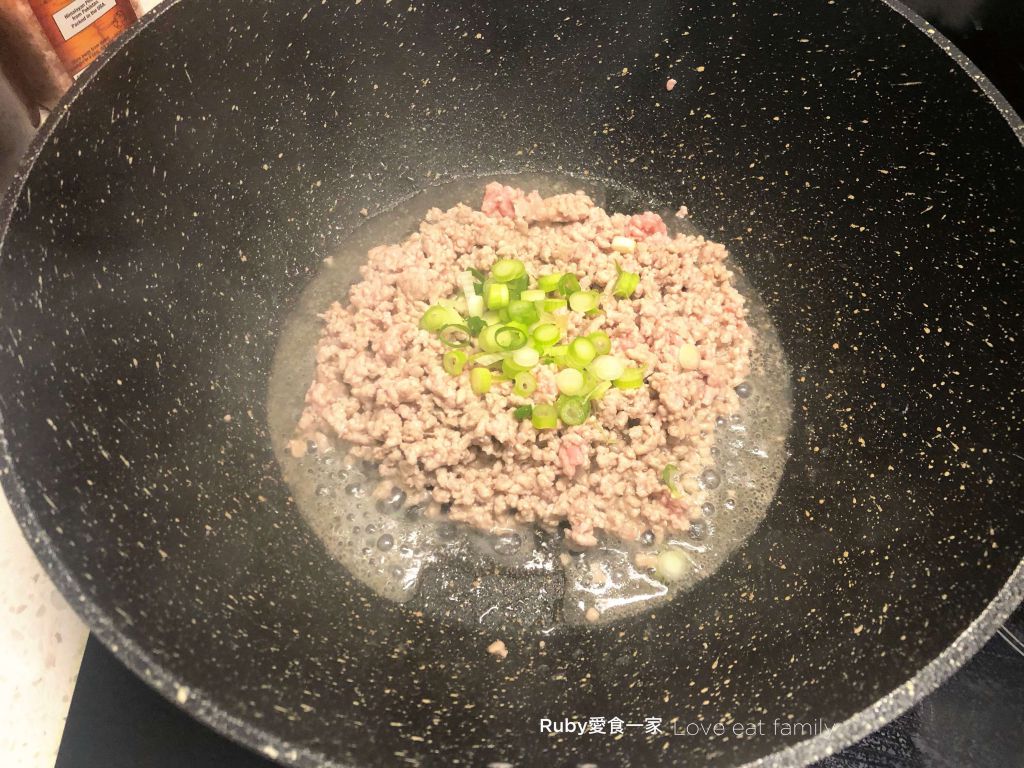 韩式豆腐锅的加工步骤