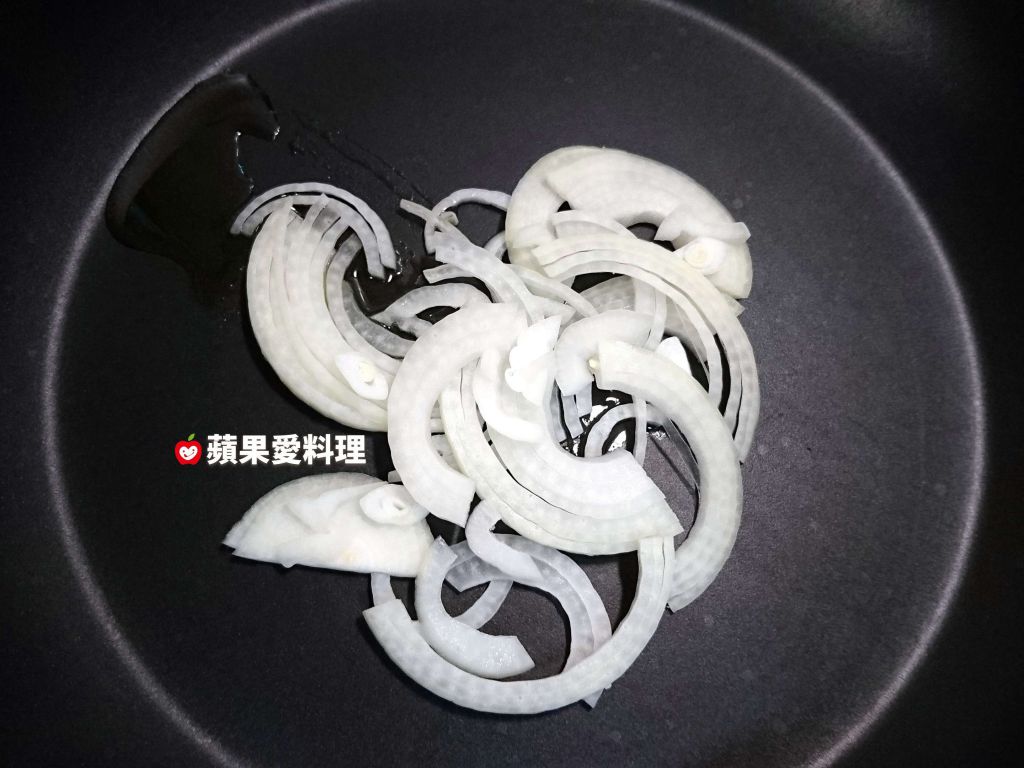 粉红酱菠菜意大利面（无奶油。低卡清爽）的加工步骤