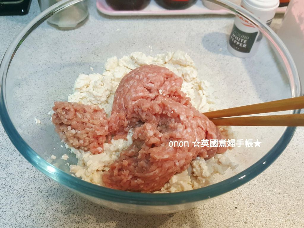 照烧酢汁豆腐煎饼
日式。简易家常菜。晚餐的加工步骤