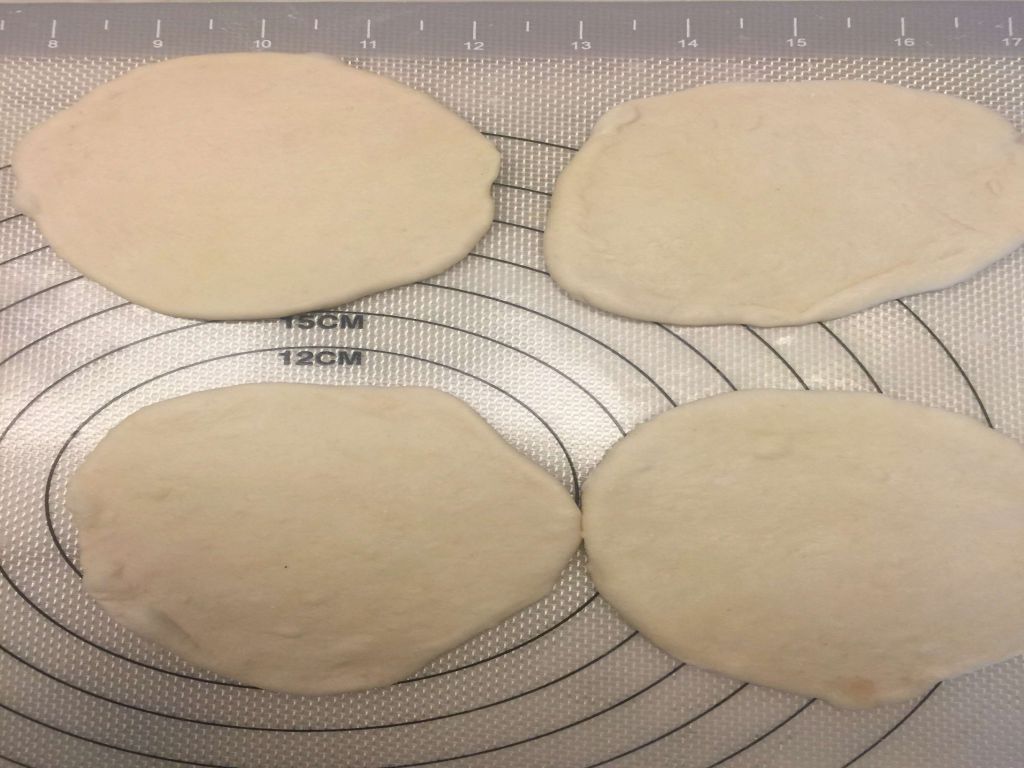 薄饼（Flat Bread)的加工步骤