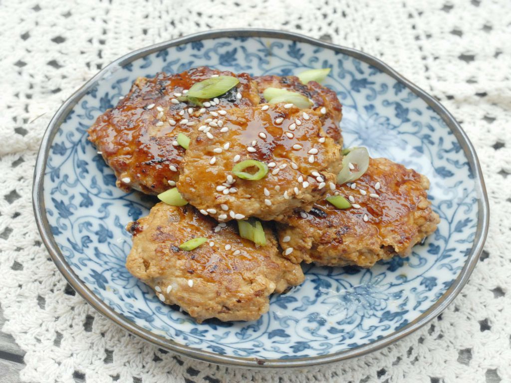 酱油肉饼 【下饭料理】的加工步骤